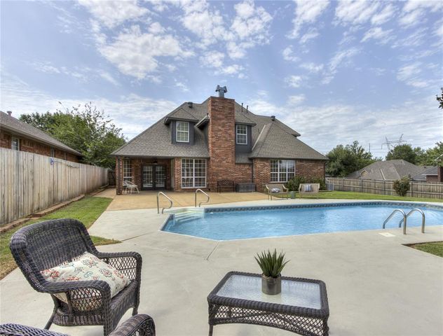 3309 Huntsman Court, Edmond, OK 73003