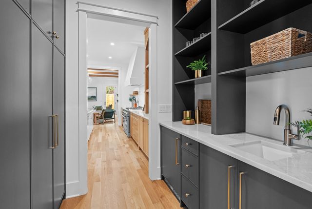 3411 Richards St, Nashville, TN 37215