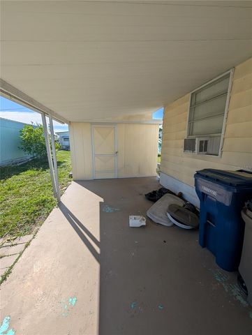 408 51ST AVENUE DRIVE W, Bradenton, FL 34207