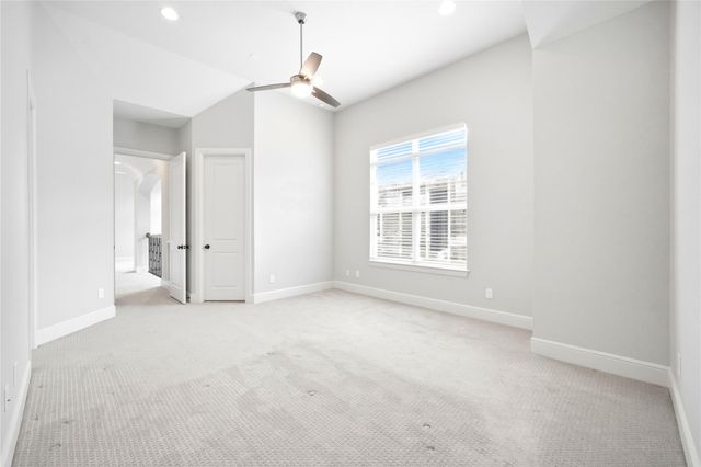 1204 W 16th Street B, Houston, TX 77008