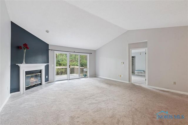 9886 Ford Rd., Perrysburg, OH 43551