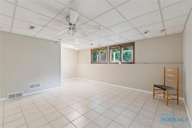 9886 Ford Rd., Perrysburg, OH 43551