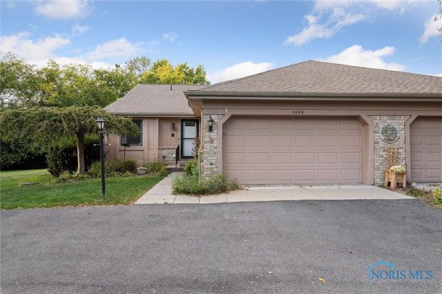 9886 Ford Rd., Perrysburg, OH 43551