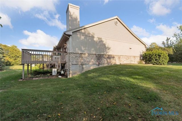 9886 Ford Rd., Perrysburg, OH 43551