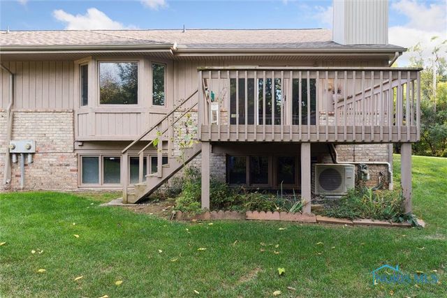 9886 Ford Rd., Perrysburg, OH 43551