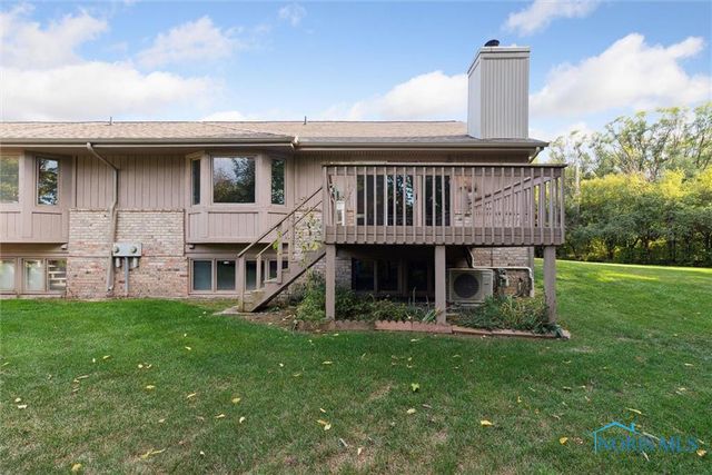 9886 Ford Rd., Perrysburg, OH 43551