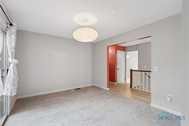 9886 Ford Rd., Perrysburg, OH 43551