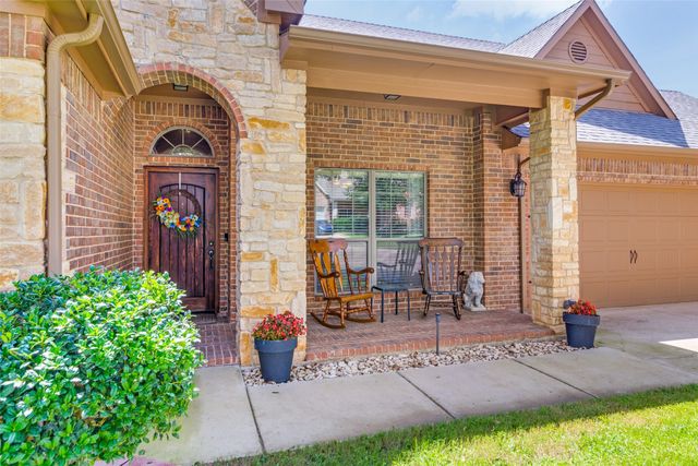 1219 Claire Court, Burleson, TX 76028