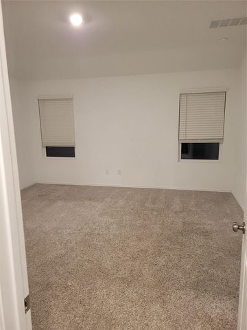 266 Silver Glen DR, Kyle, TX 78640