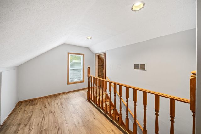 1077 Kenilworth Place, Columbus, OH 43209