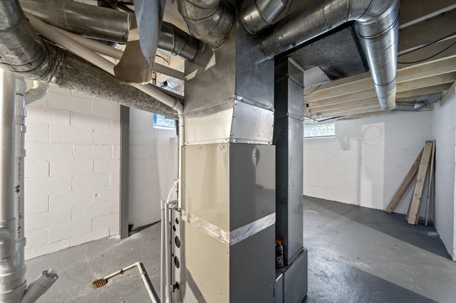 1077 Kenilworth Place, Columbus, OH 43209