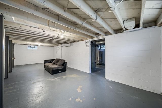 1077 Kenilworth Place, Columbus, OH 43209