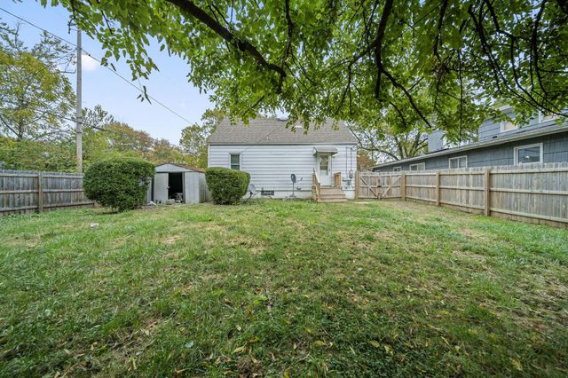 1077 Kenilworth Place, Columbus, OH 43209