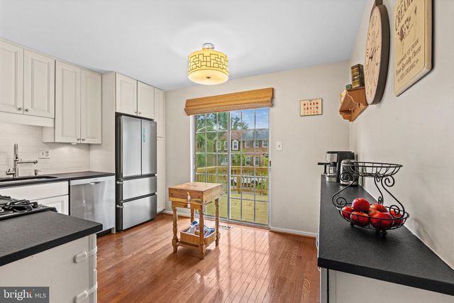 8265 CEDAR LANDING CT, Alexandria, VA 22306