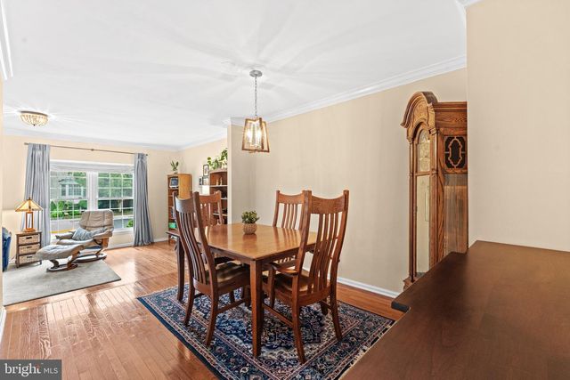 8265 CEDAR LANDING CT, Alexandria, VA 22306