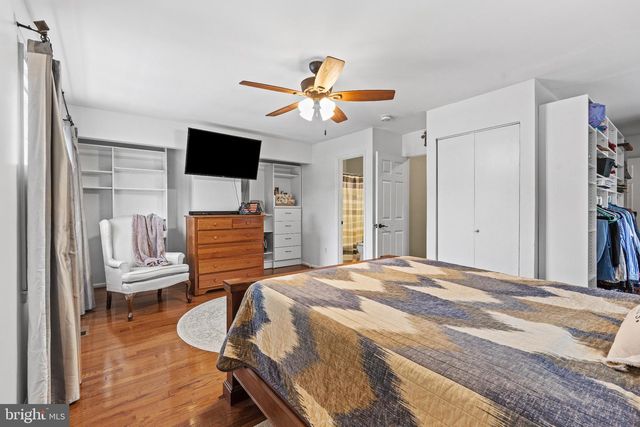 8265 CEDAR LANDING CT, Alexandria, VA 22306