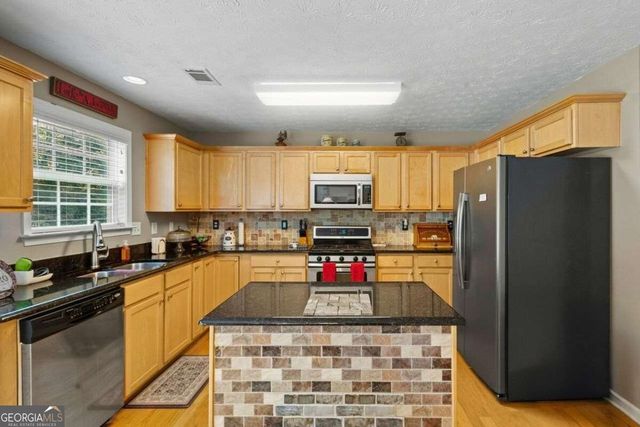 1138 Mitford Lane, Dacula, GA 30019
