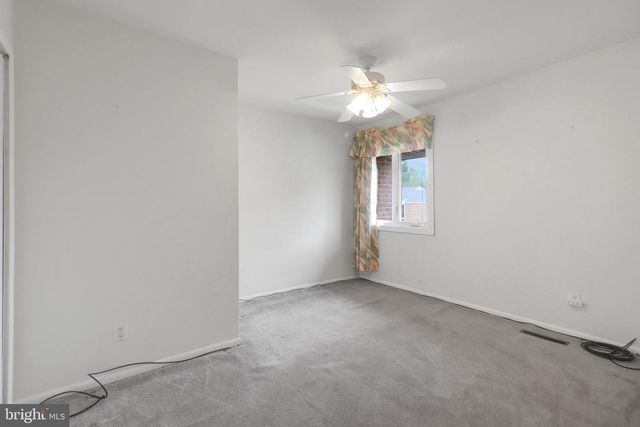 17 DENNISON DR, East Windsor, NJ 08520