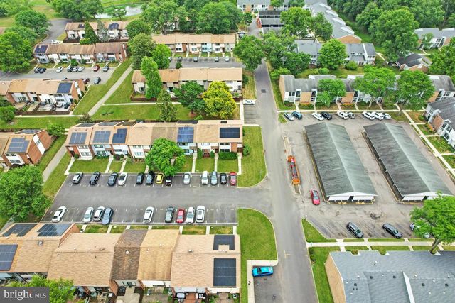 17 DENNISON DR, East Windsor, NJ 08520