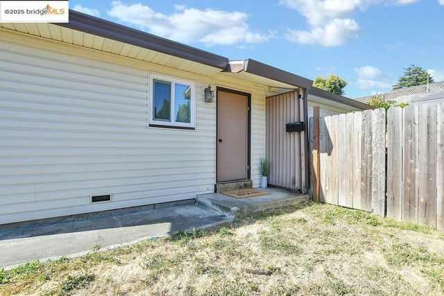 2713 Flannery Rd, San Pablo, CA 94806