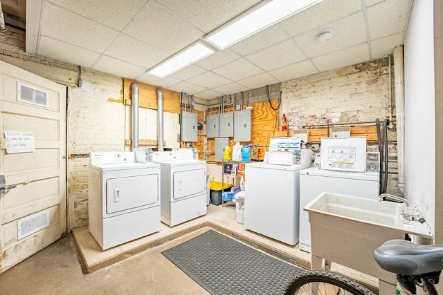 1012 N Oakley Boulevard G, Chicago, IL 60622