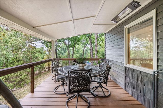 259 Ridge Road, Eureka Springs, AR 72631