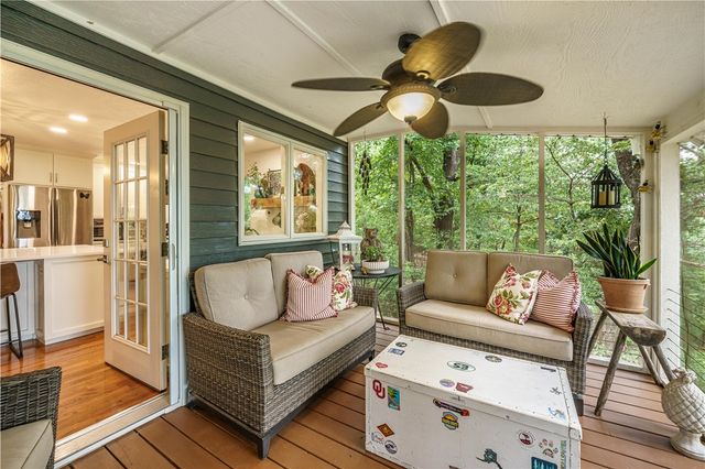 259 Ridge Road, Eureka Springs, AR 72631