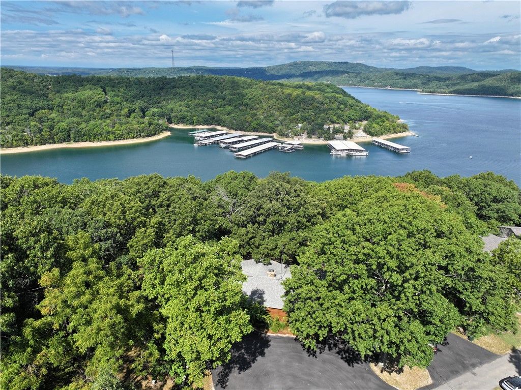 259 Ridge Road, Eureka Springs, AR 72631