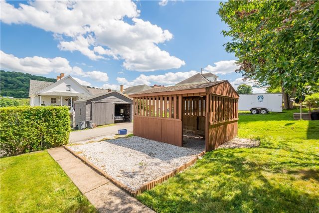 510 Chartiers Ave, Canonsburg, PA 15317