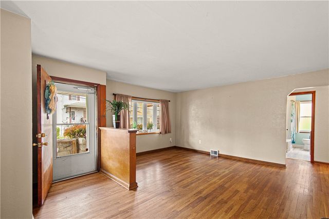 510 Chartiers Ave, Canonsburg, PA 15317
