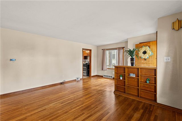 510 Chartiers Ave, Canonsburg, PA 15317