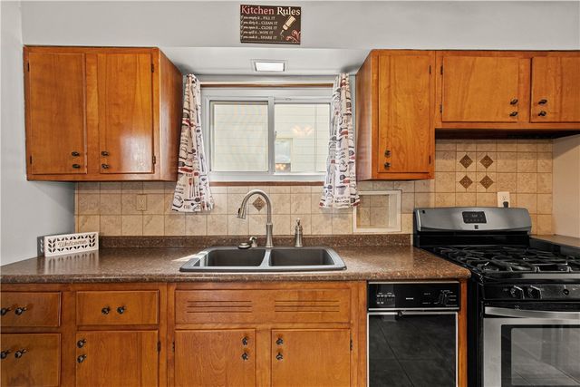 510 Chartiers Ave, Canonsburg, PA 15317