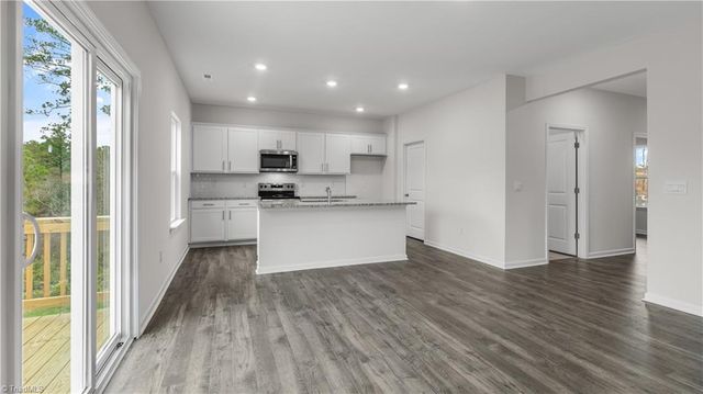 3768 Quail Haven Drive, Winston-salem, NC 27107