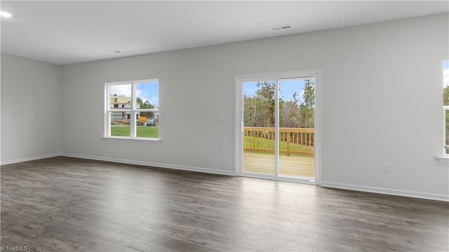 3768 Quail Haven Drive, Winston-salem, NC 27107
