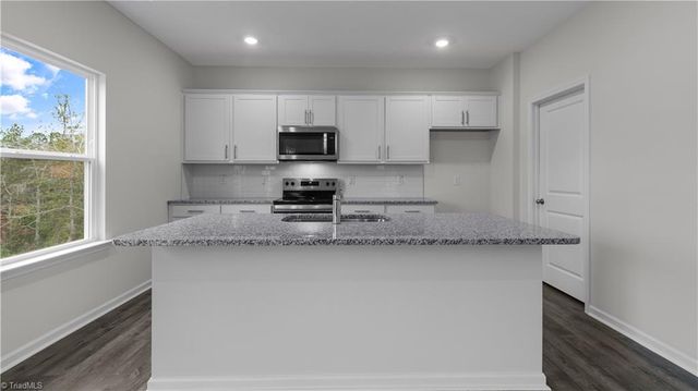 3768 Quail Haven Drive, Winston-salem, NC 27107