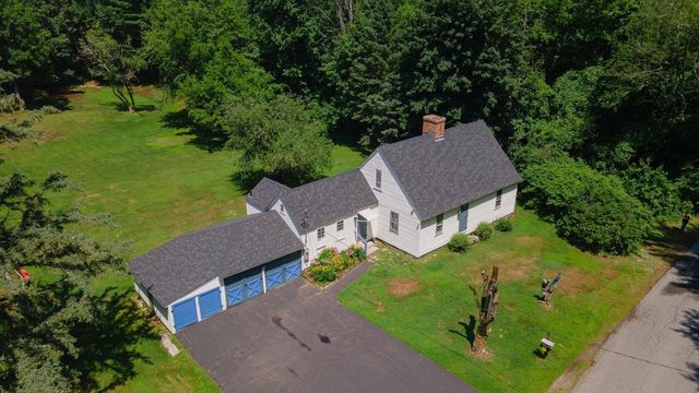 30 Thornton Road West, Merrimack, NH 03054