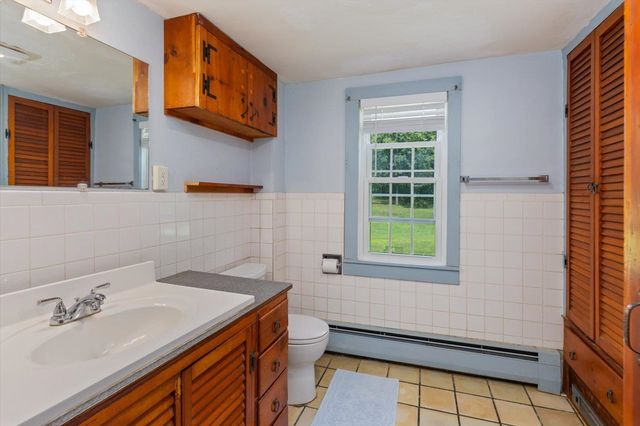 30 Thornton Road West, Merrimack, NH 03054