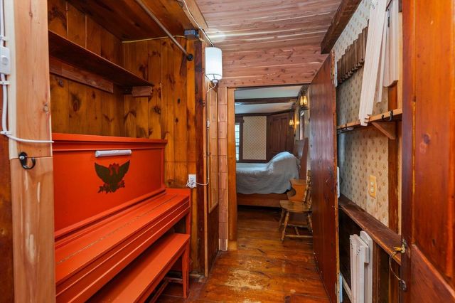 30 Thornton Road West, Merrimack, NH 03054