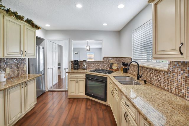 7714 Helmers Street, Houston, TX 77022