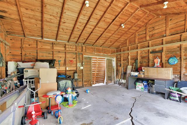 7714 Helmers Street, Houston, TX 77022