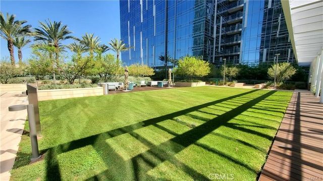 877 Francisco Street 1805, Los Angeles, CA 90017