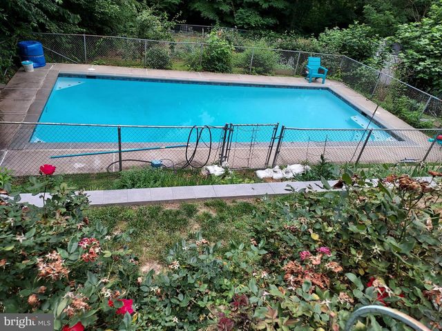 7410 DAKOTA AVE, Chesapeake Beach, MD 20732