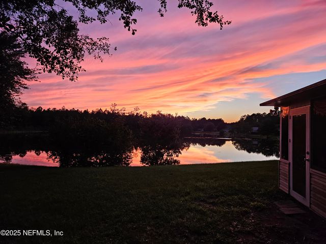 11318 CHRISTI OAKS Drive, Jacksonville, FL 32220