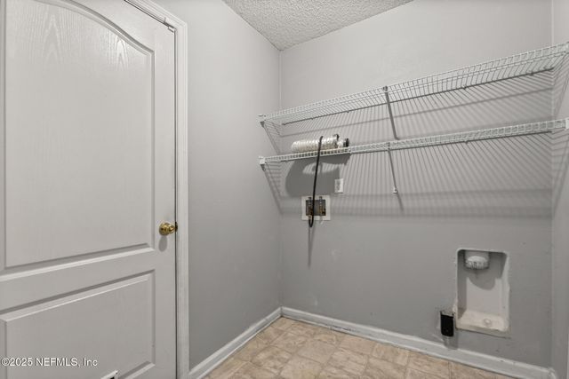 11318 CHRISTI OAKS Drive, Jacksonville, FL 32220