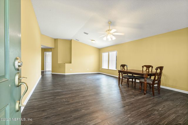 11318 CHRISTI OAKS Drive, Jacksonville, FL 32220
