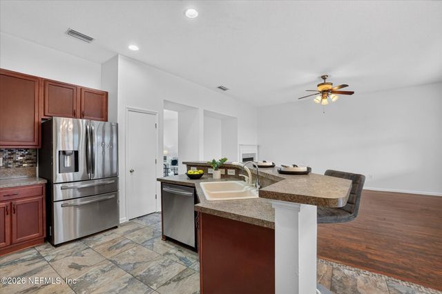 11518 BRIAN LAKES Drive N, Jacksonville, FL 32221
