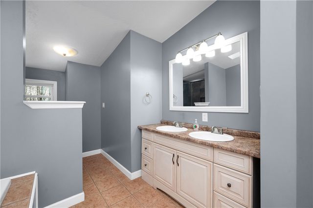 234 cherry blossom, Connoquenessing Twp, PA 16033