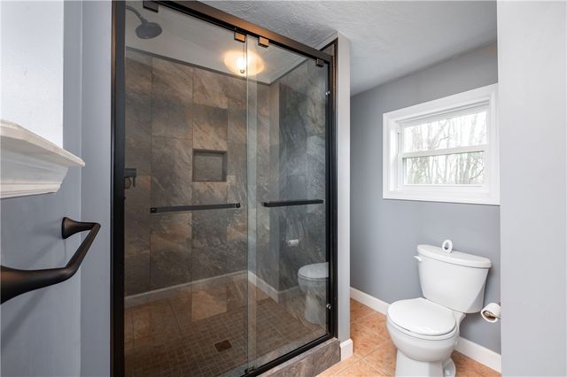 234 cherry blossom, Connoquenessing Twp, PA 16033