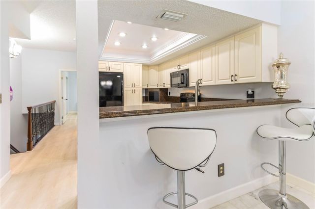 320 ISLAND WAY 605, Clearwater Beach, FL 33767