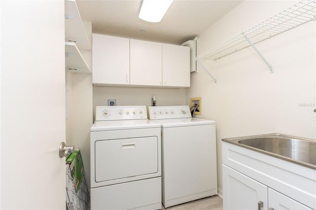 320 ISLAND WAY 605, Clearwater Beach, FL 33767